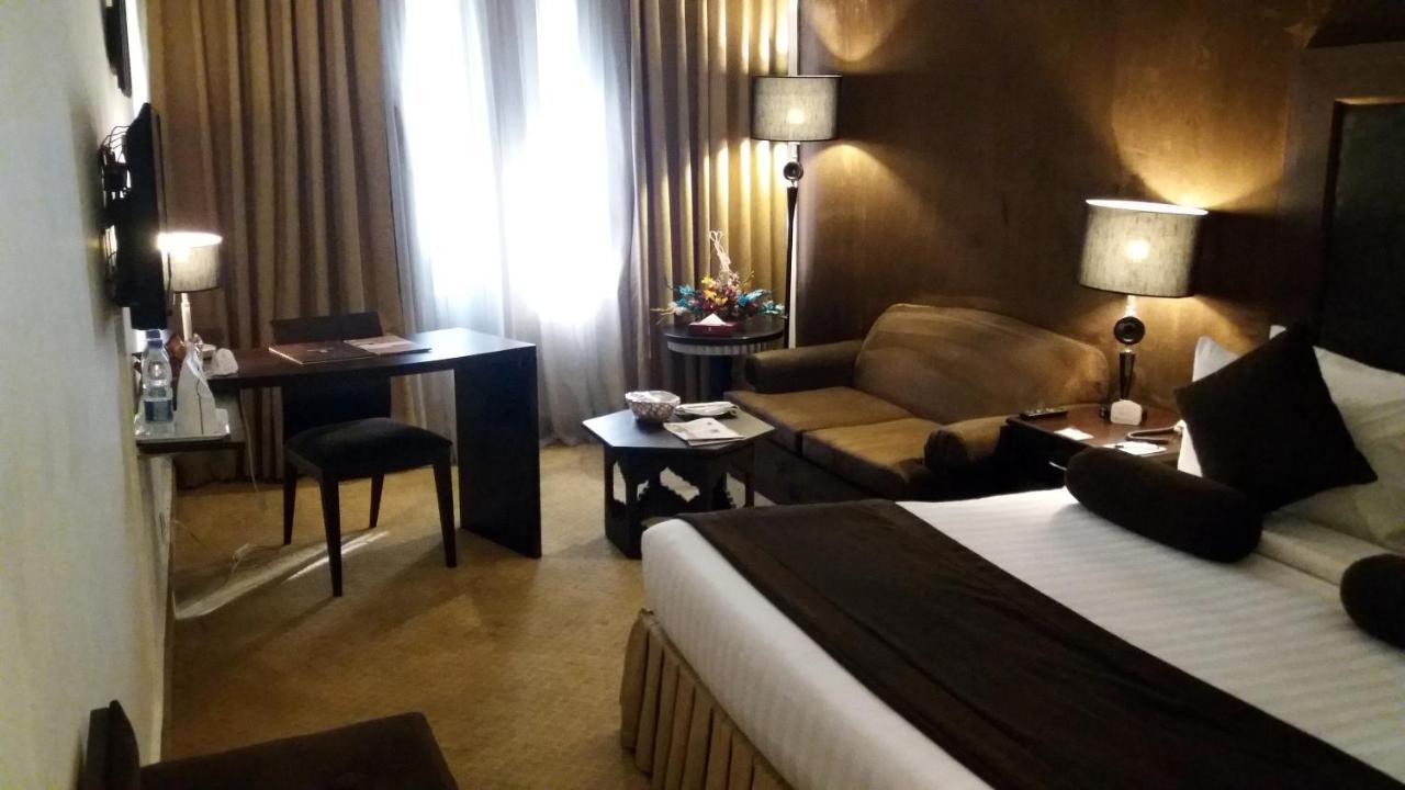 Smart Hotel Lahaur Zewnętrze zdjęcie