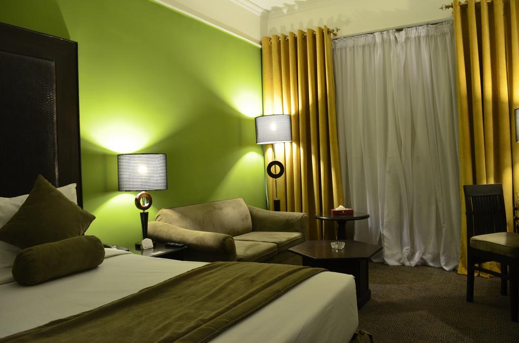 Smart Hotel Lahaur Pokój zdjęcie