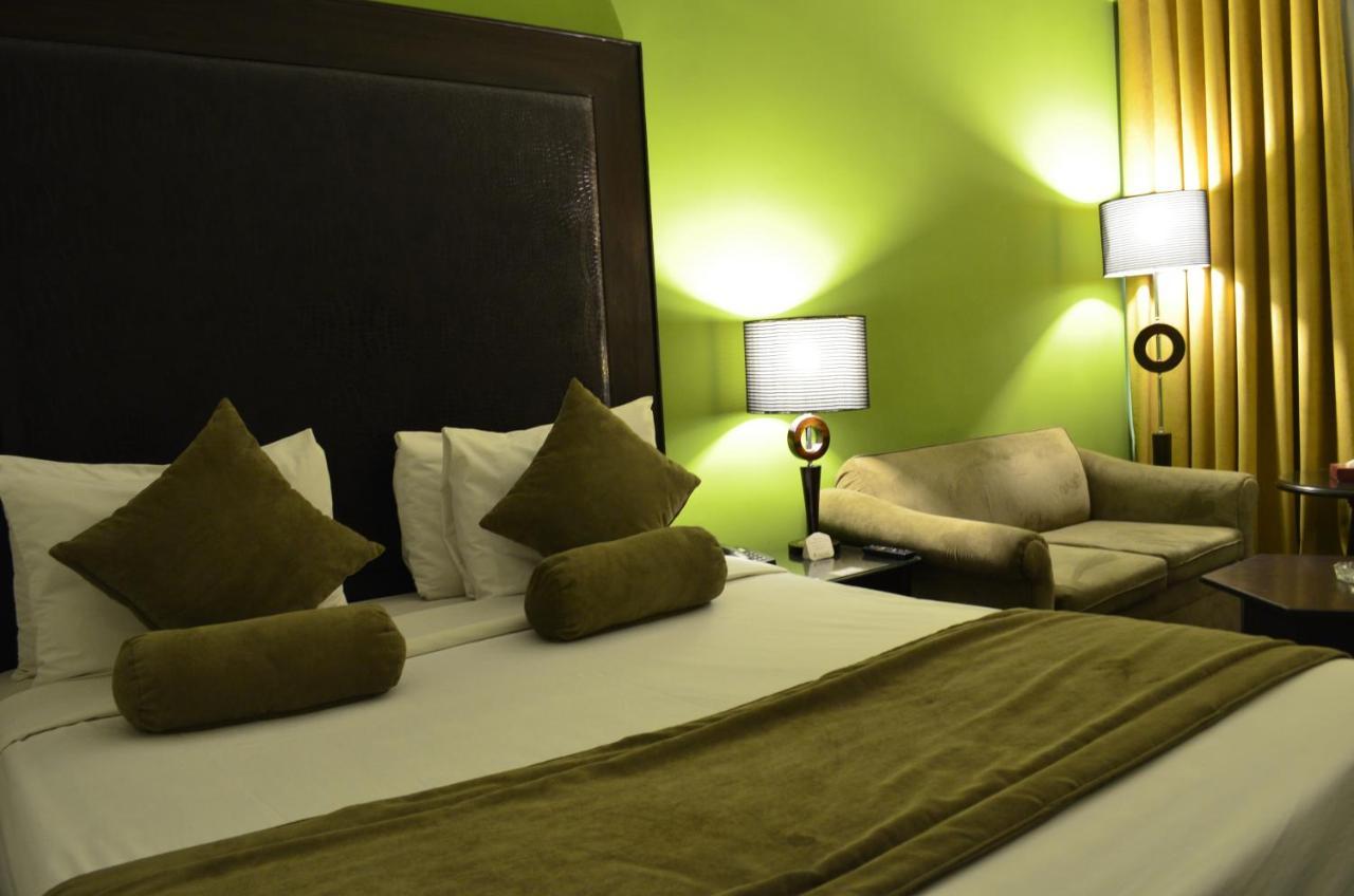 Smart Hotel Lahaur Zewnętrze zdjęcie
