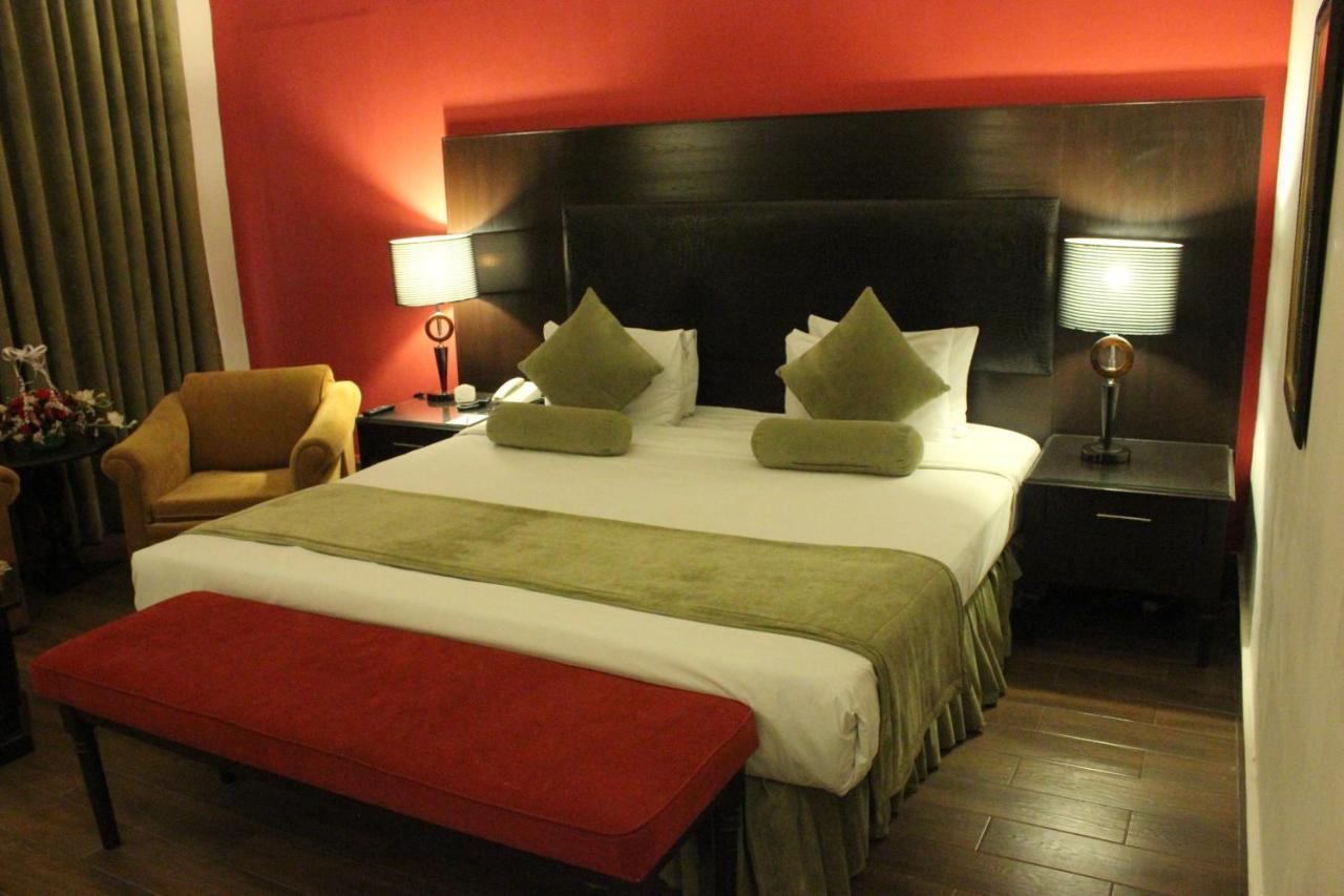 Smart Hotel Lahaur Zewnętrze zdjęcie