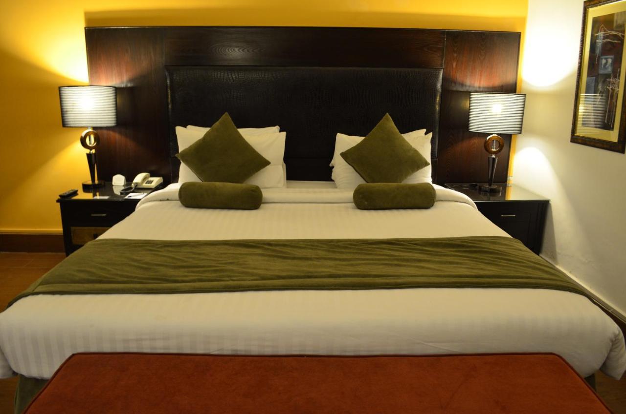 Smart Hotel Lahaur Zewnętrze zdjęcie