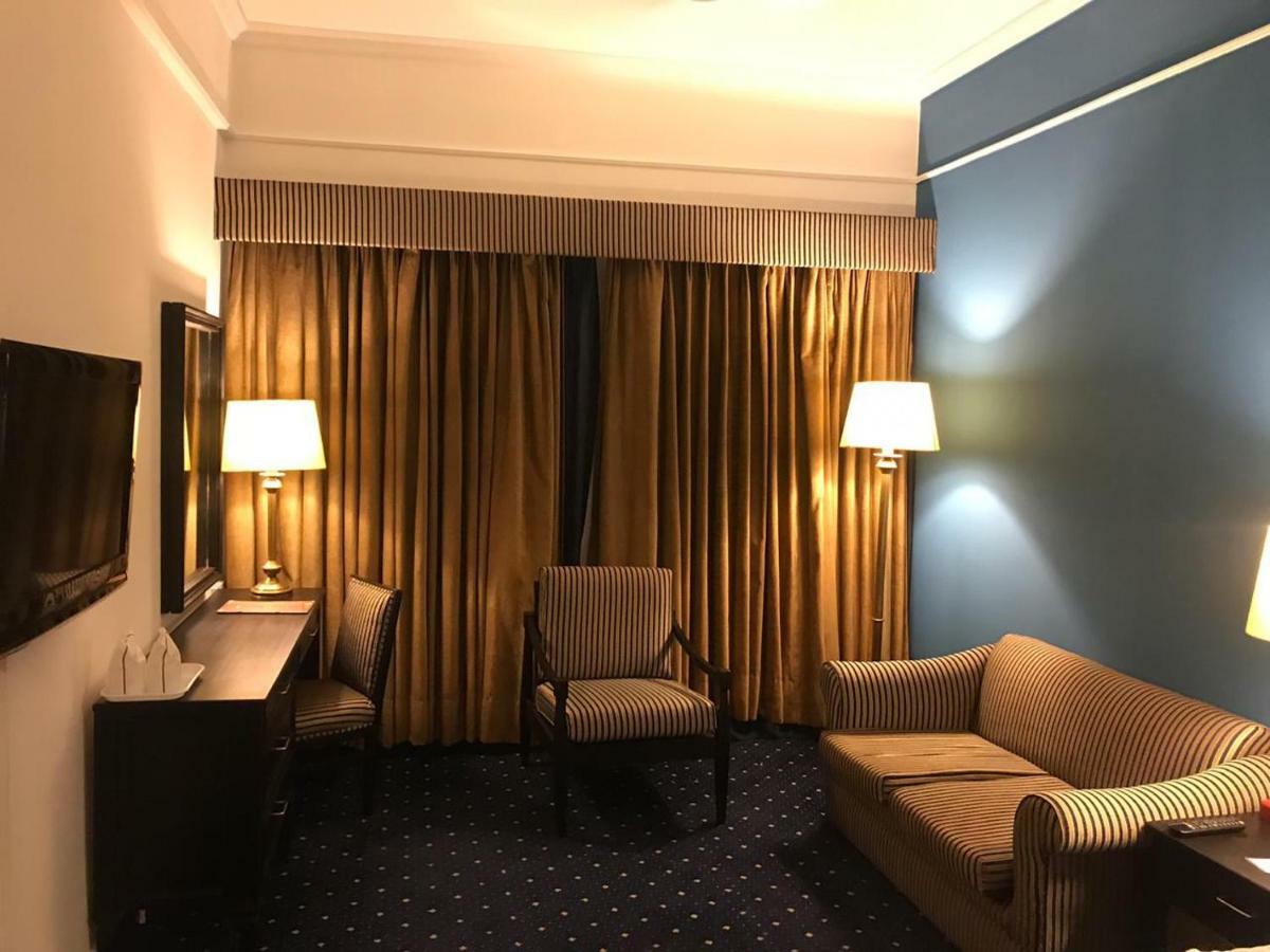 Smart Hotel Lahaur Zewnętrze zdjęcie